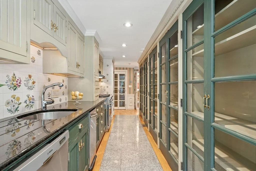 Photo of 14 Alderbrook Drive