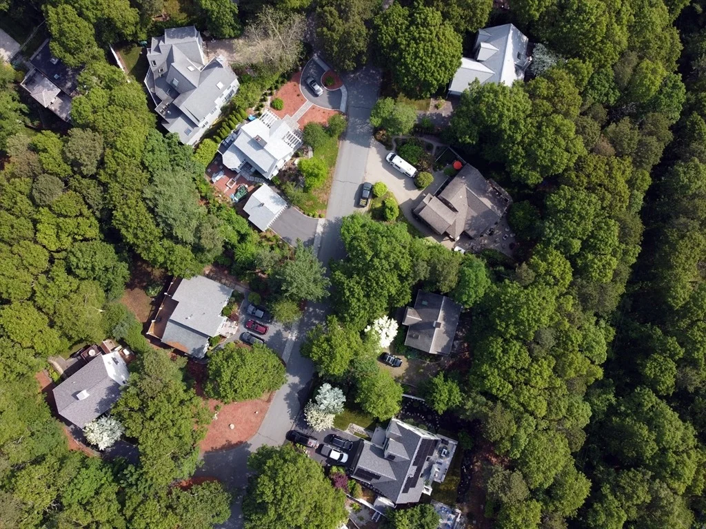 Photo of 18 Periwinkle Ln