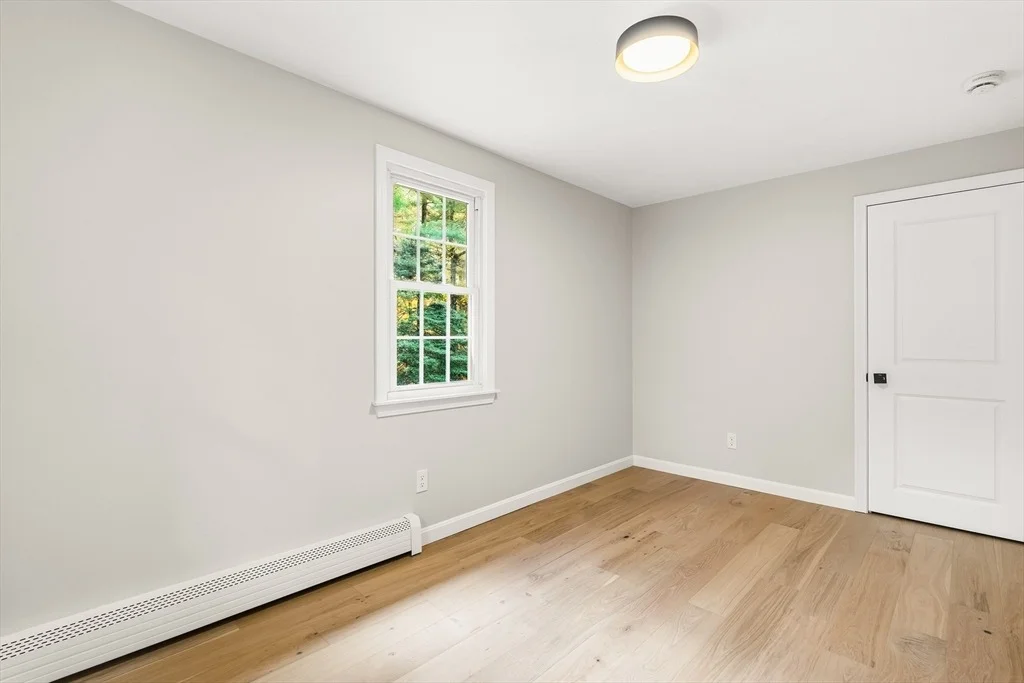 Photo of 293 Mendall Rd
