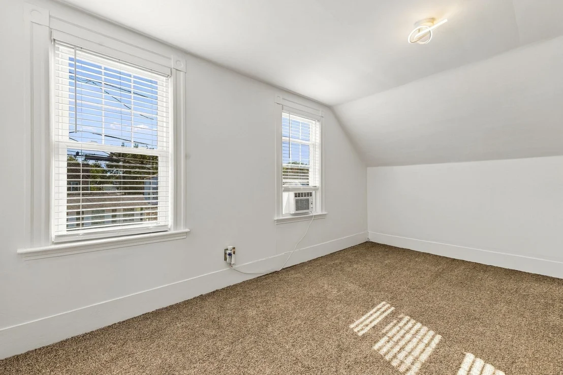 Photo of 15 Farley St