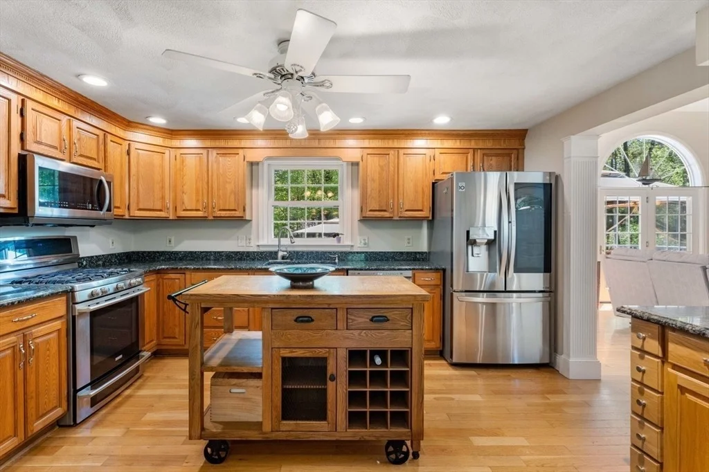 Photo of 13 Lisa Ln