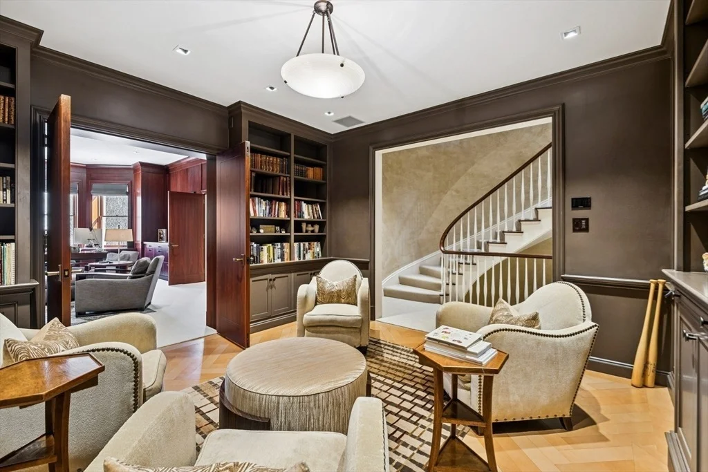Photo of 55 Commonwealth Avenue