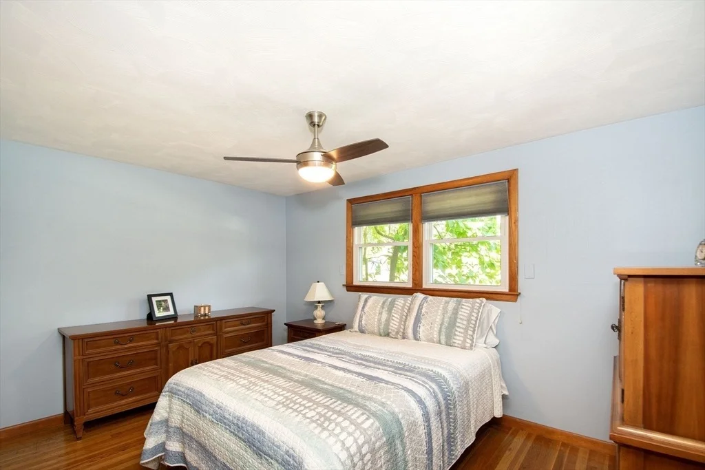 Photo of 18 Howland Cir