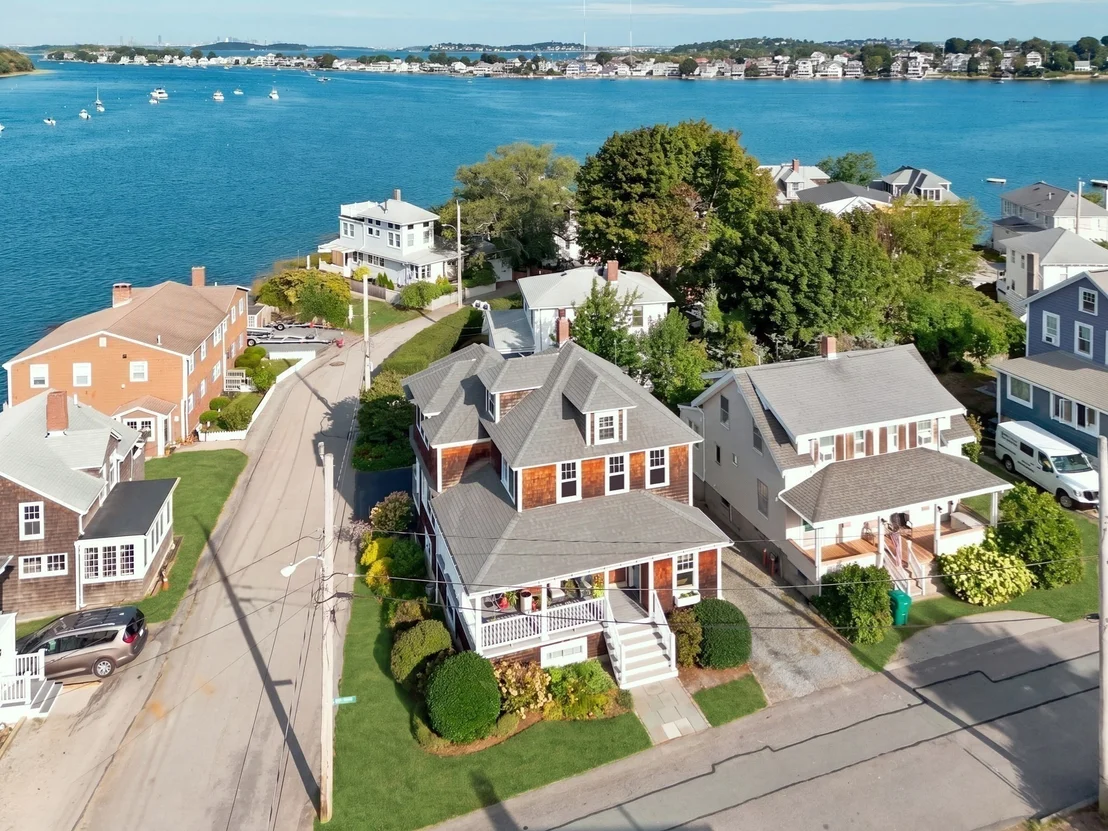 Photo of 1 Old Colony Rd