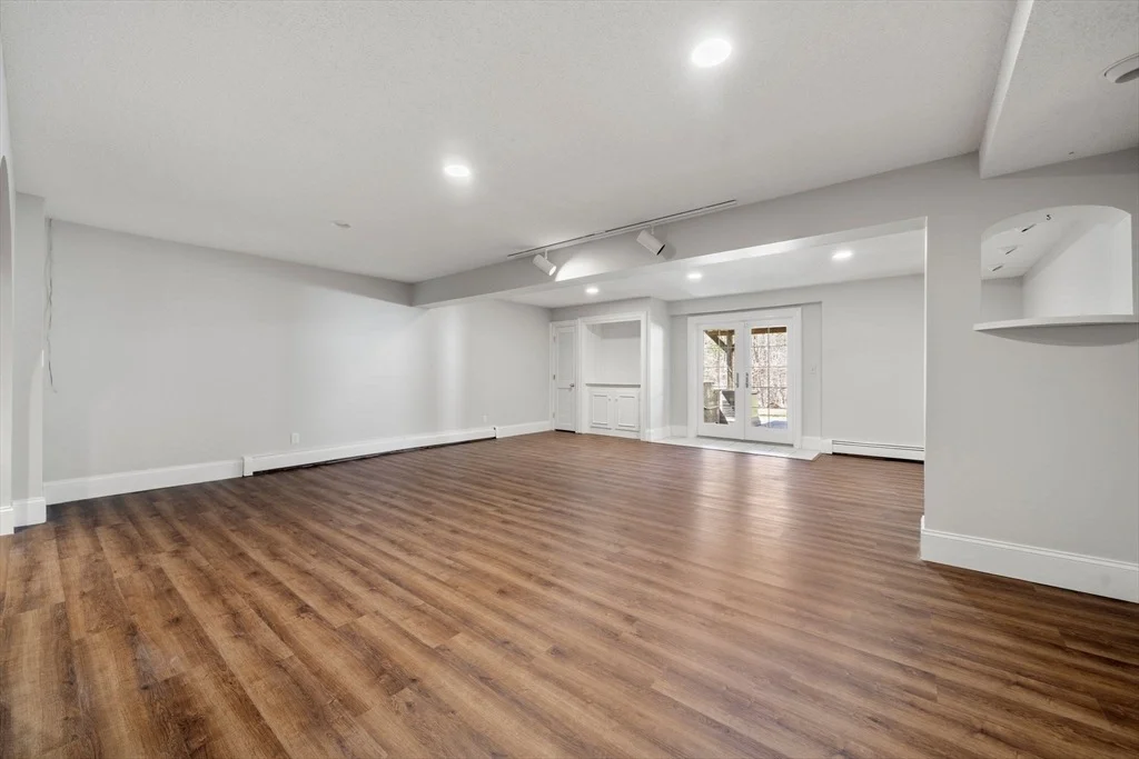 Photo of 286 Mayflower Cir