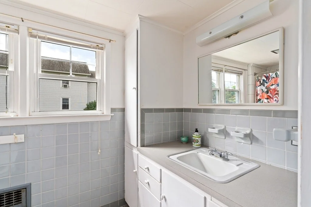Photo of 50 Williston Ave