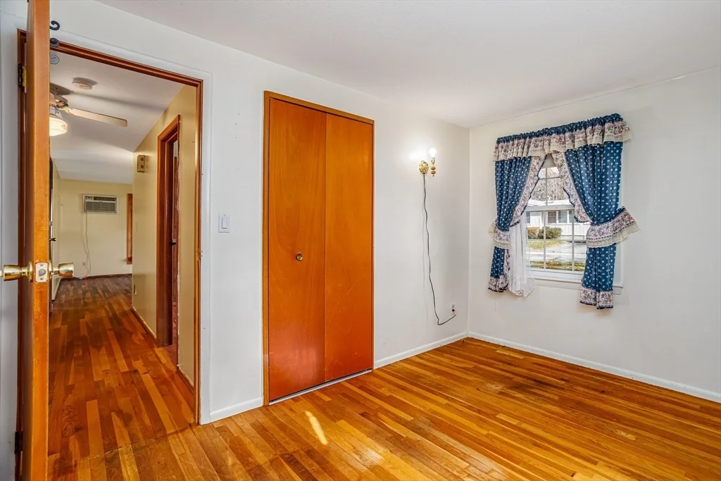 Photo of 199 Barthel Ave