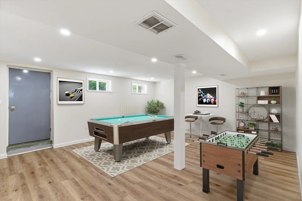 Photo of 60 Pond Ln