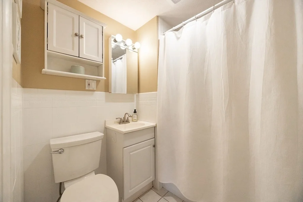 Photo of 16 Sunset Dr