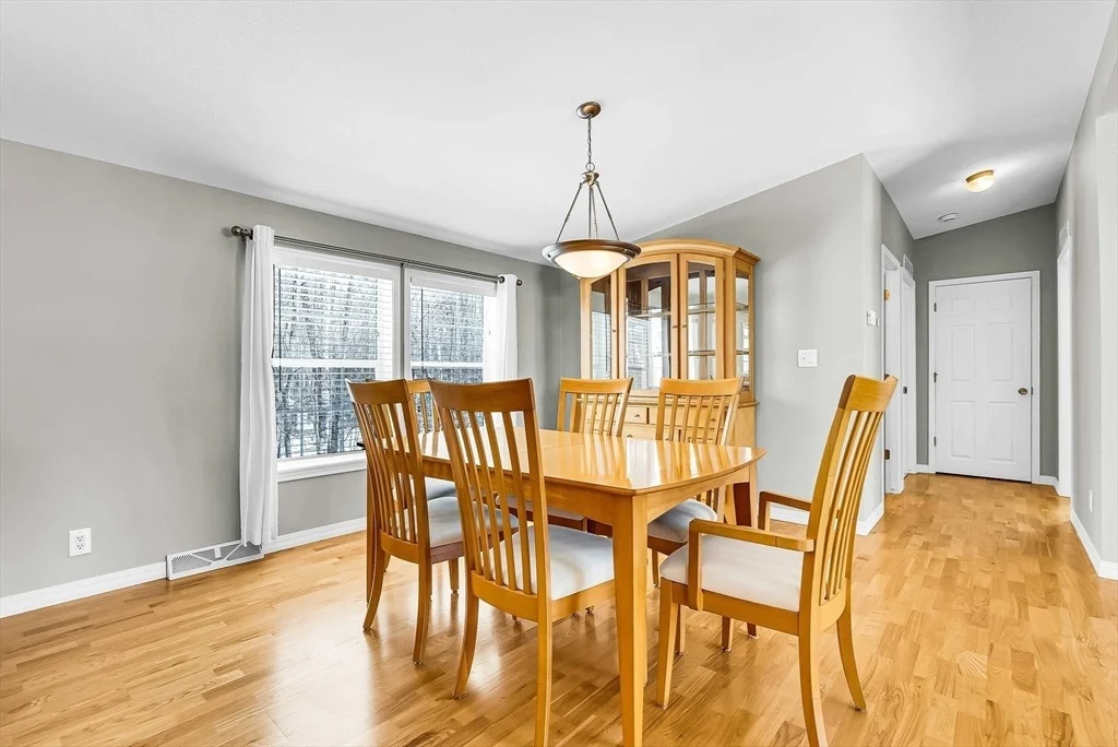 Photo of 32 Modena Circle