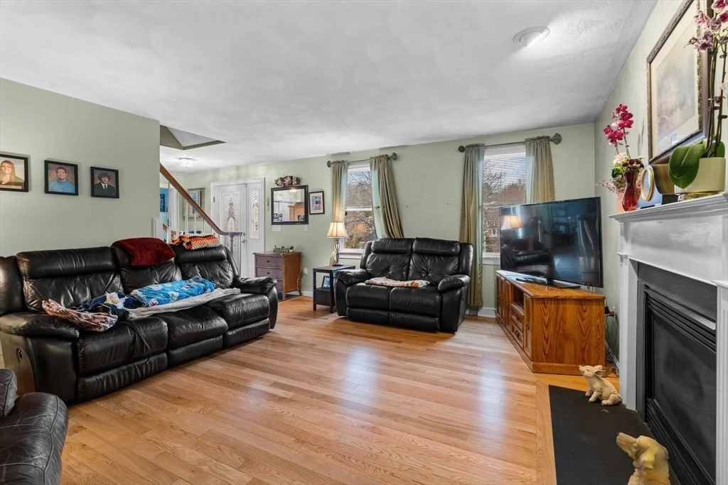 Photo of 7 Litchfield Road