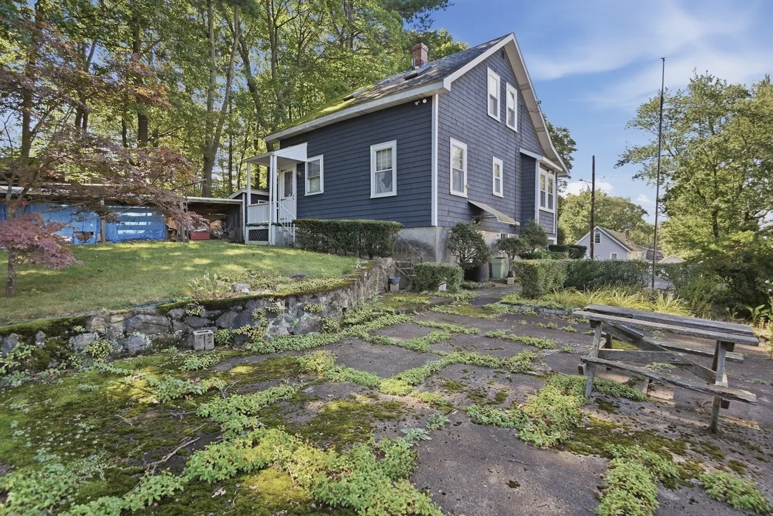 Photo of 62 Chase Avenue