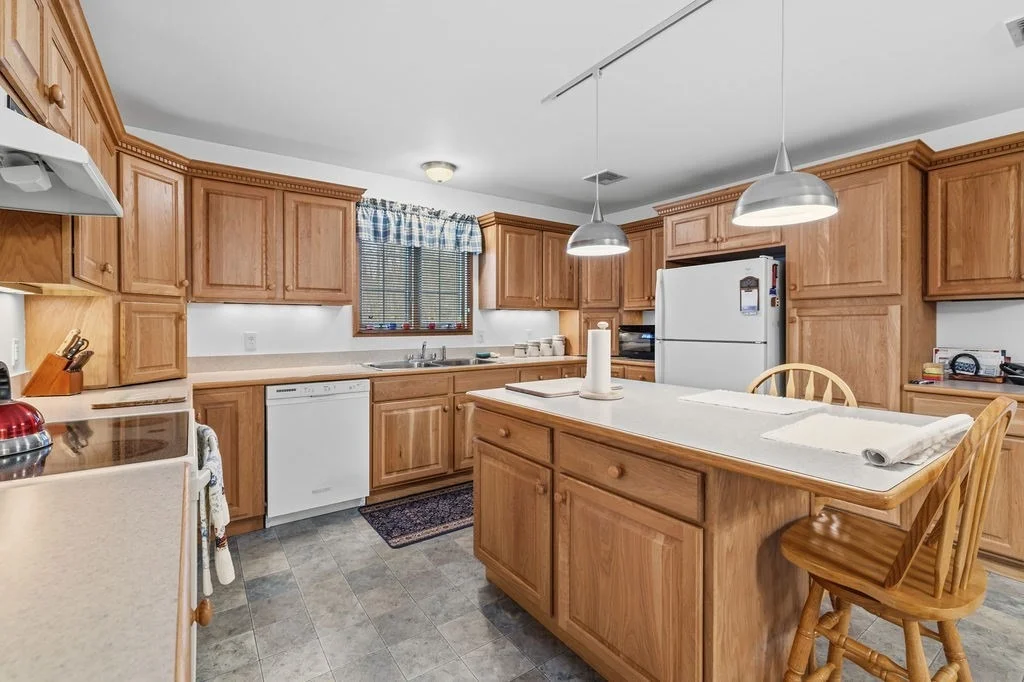 Photo of 2140 Tanglewood Rd.
