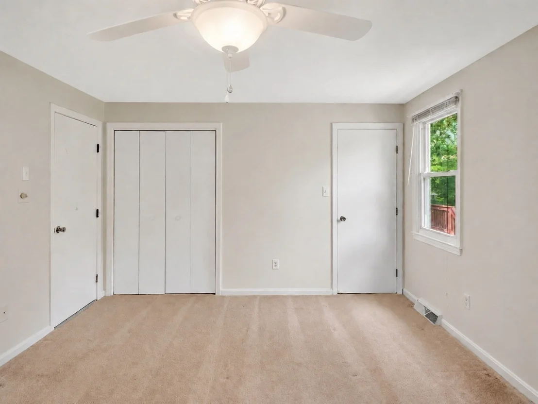 Photo of 16 Andrew Avenue