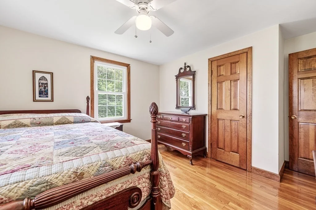 Photo of 11 Eight Lots Rd.