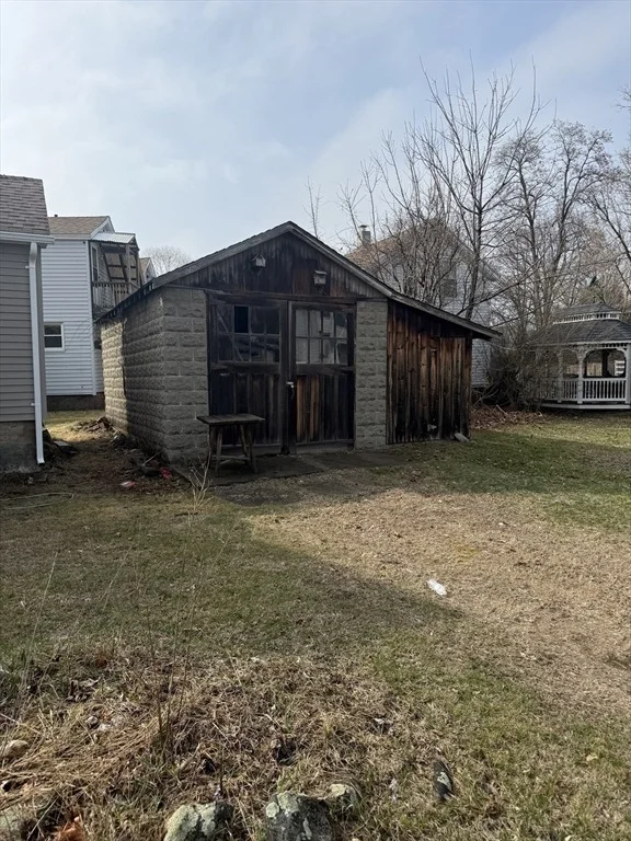 Photo of 22 Hockanum Rd