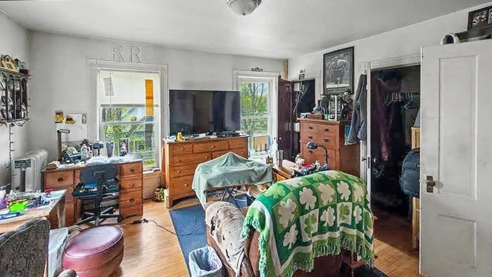 Photo of 49 Juniper St