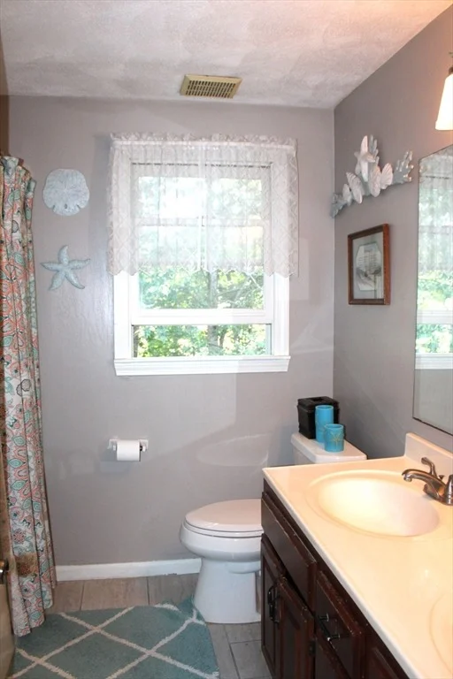 Photo of 3 Roger St