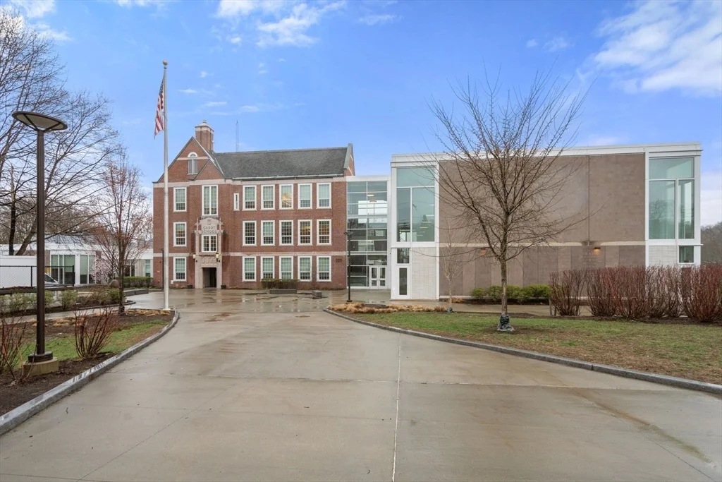 Photo of 43 Winchester Road