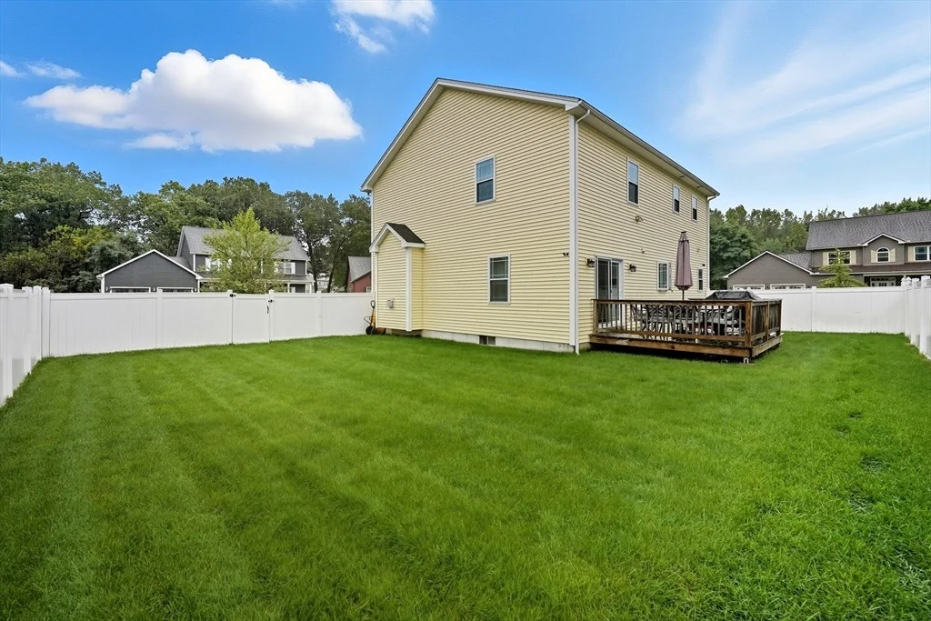 Photo of 66 Elaine Cir