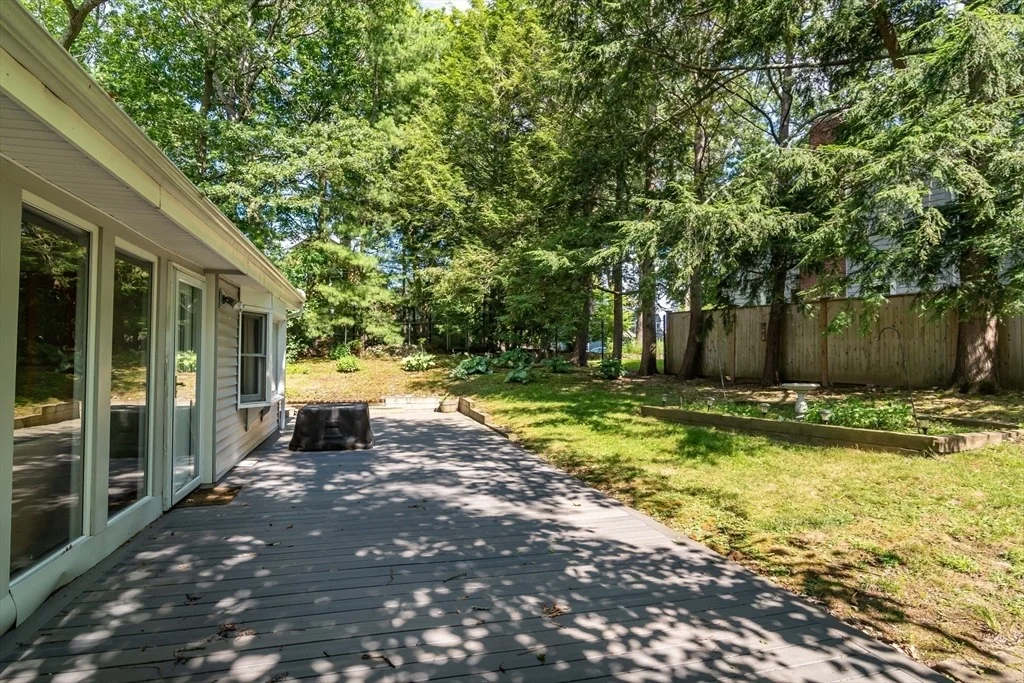 Photo of 163 Whiting Avenue