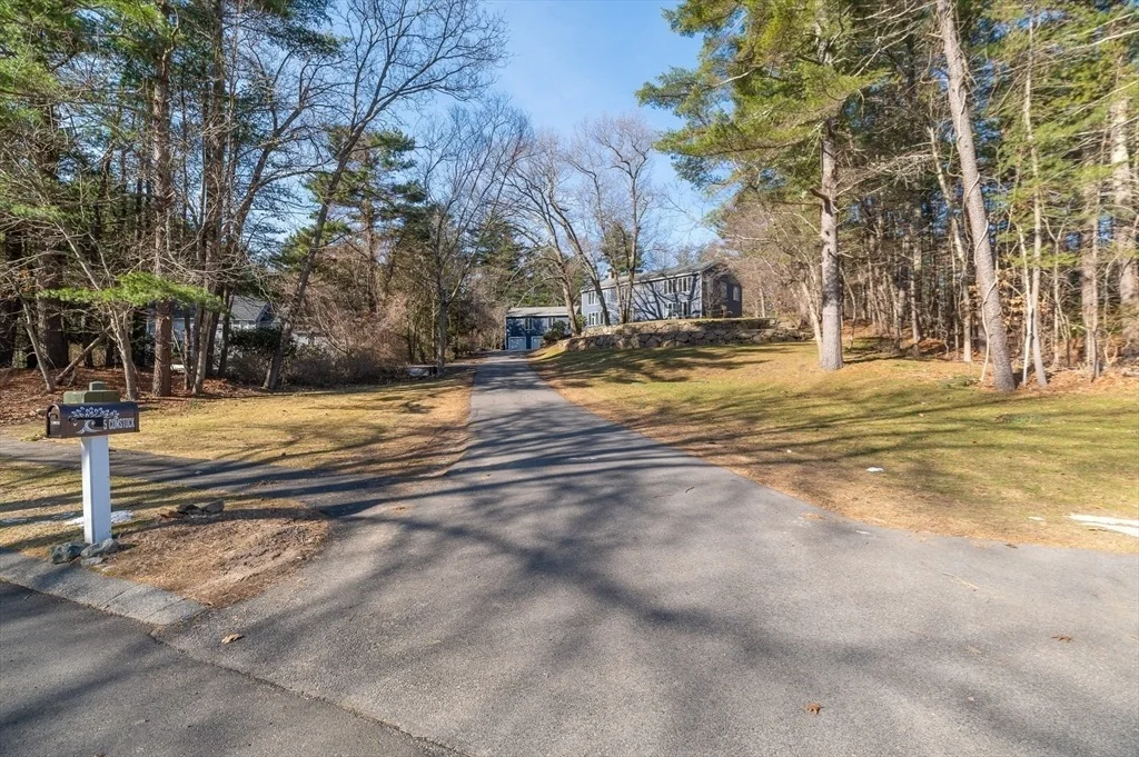 Photo of 5 Comstock Lane