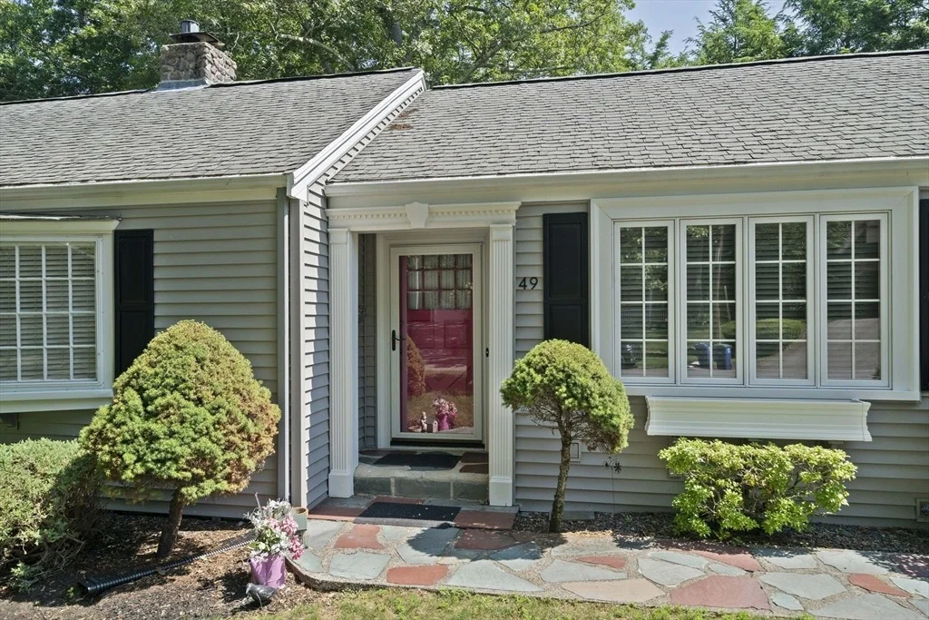 Photo of 49 Windemere Circle