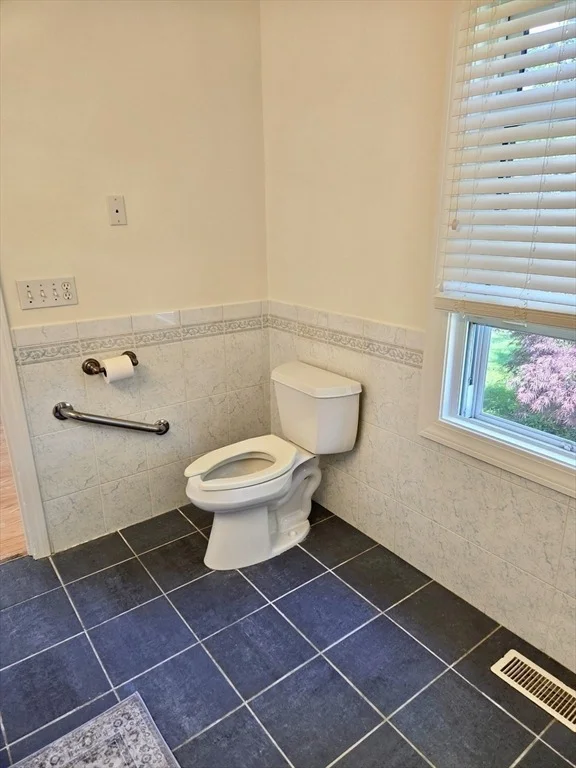 Photo of 17 Cedar St