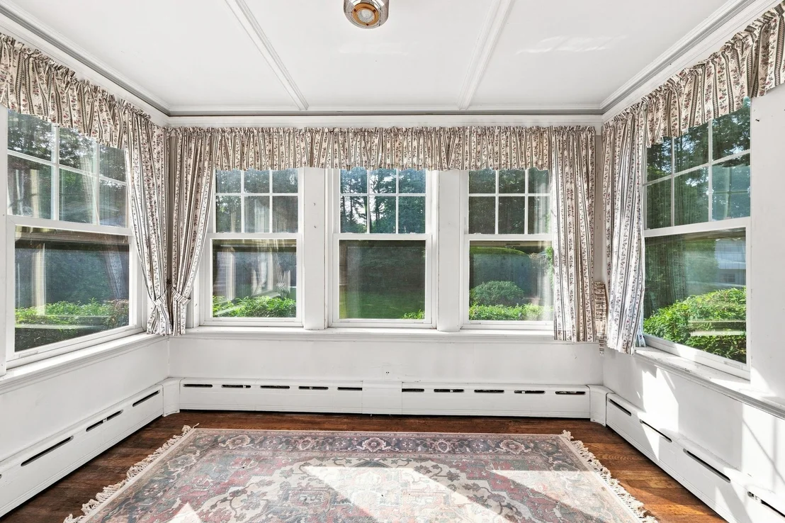 Photo of 5 Weston Road