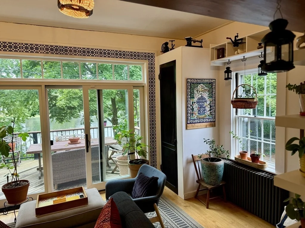 Photo of 85 Crescent Street