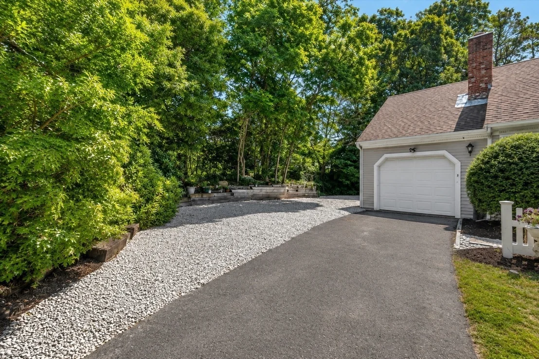 Photo of 36 Helmsman Dr
