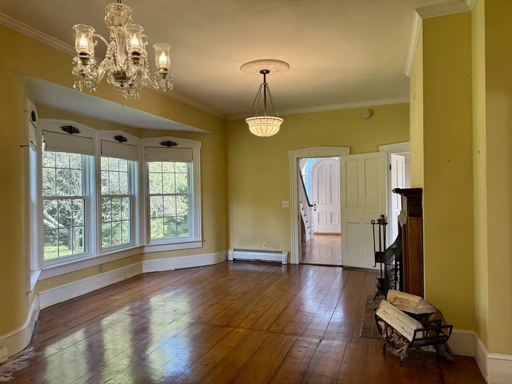 Photo of 4 Plainfield Road