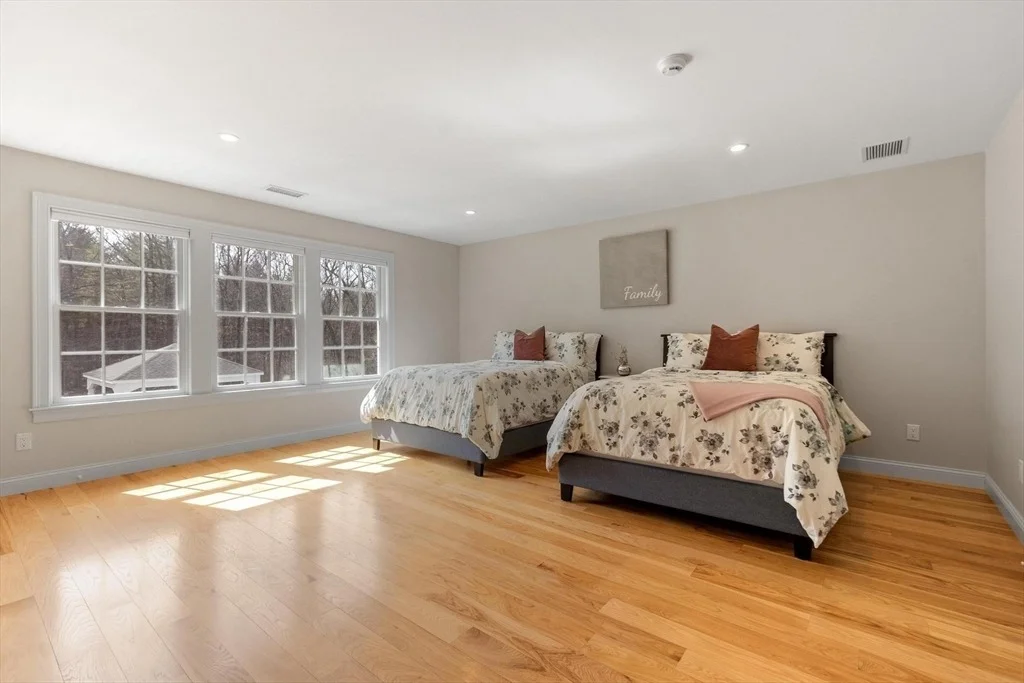 Photo of 18A South Shaker Road