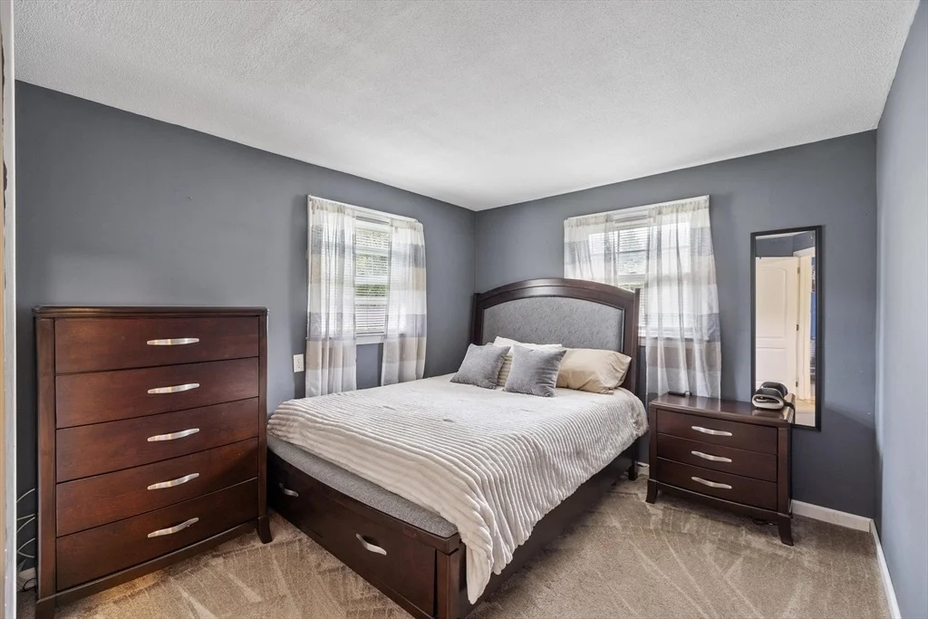 Photo of 27 Dexter Ave