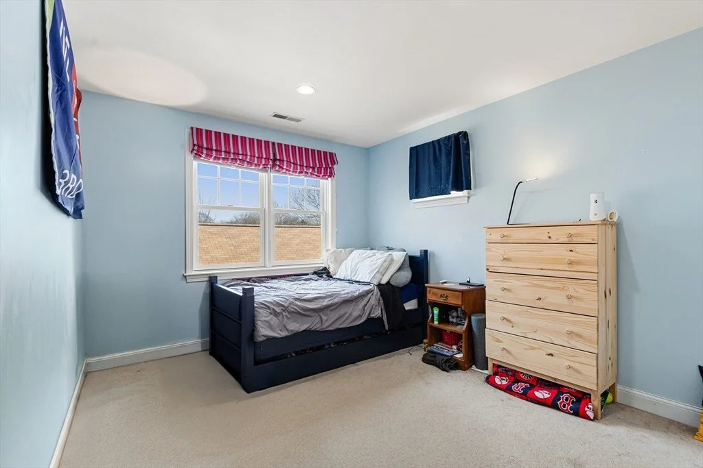 Photo of 56 Grapevine Ave