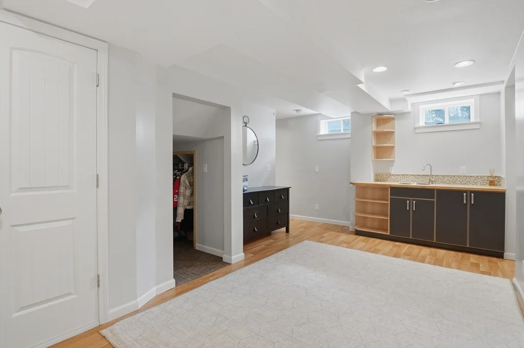 Photo of Unit 43 at 43 Knowlton Circle