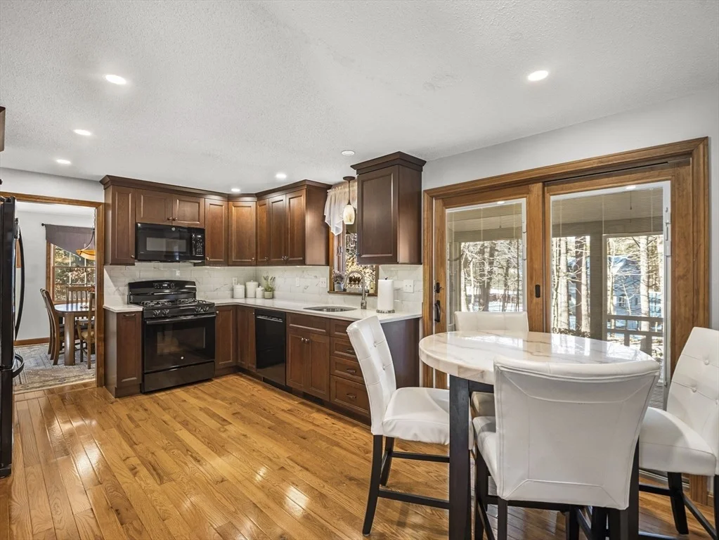 Photo of 4 Michaels Dr