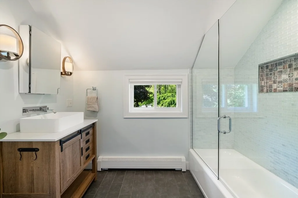 Photo of 129 Dover Road