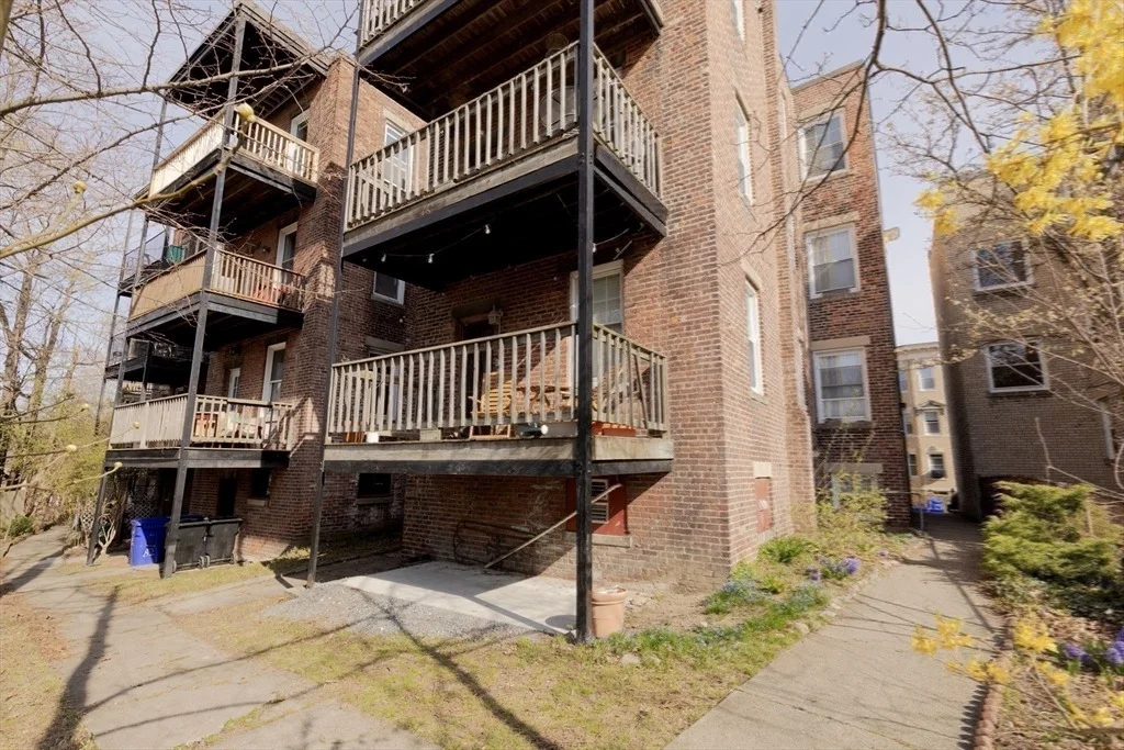 Photo of Unit 2 at 80 Browne Street