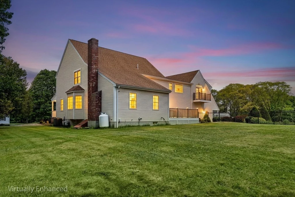 Photo of 86 Mowry St