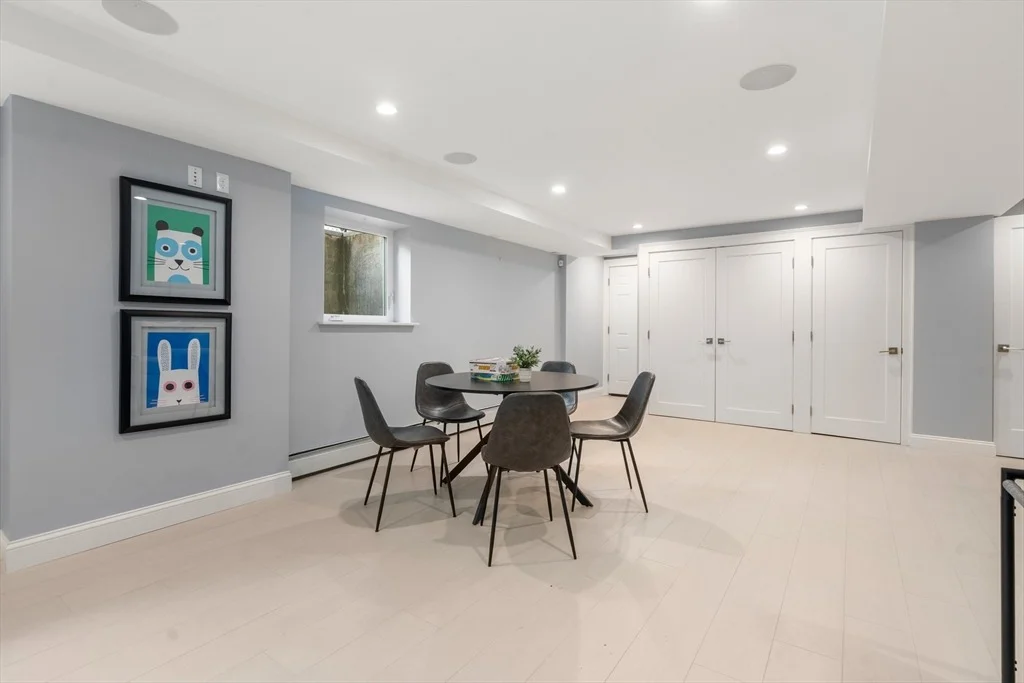 Photo of 152 Bellevue Rd