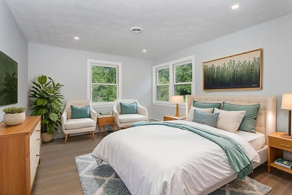 Photo of 8 Irving Drive