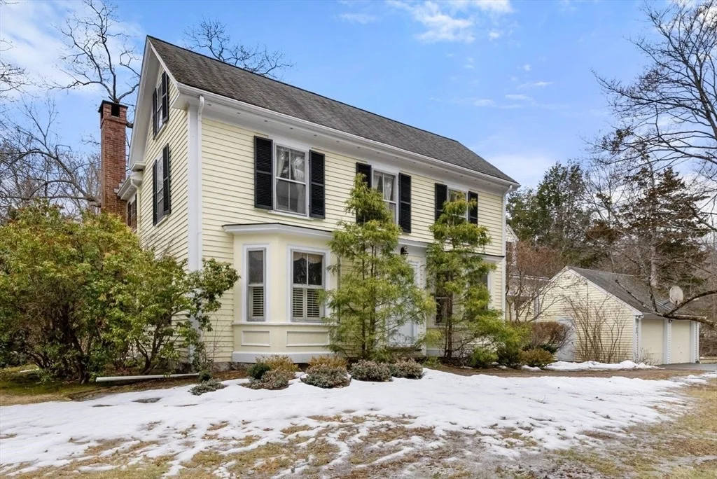 Photo of 74 Chestnut St