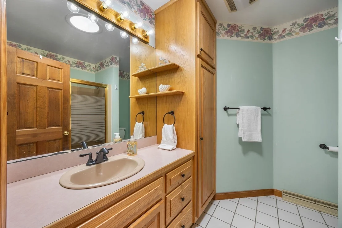Photo of 204 Timber Lane