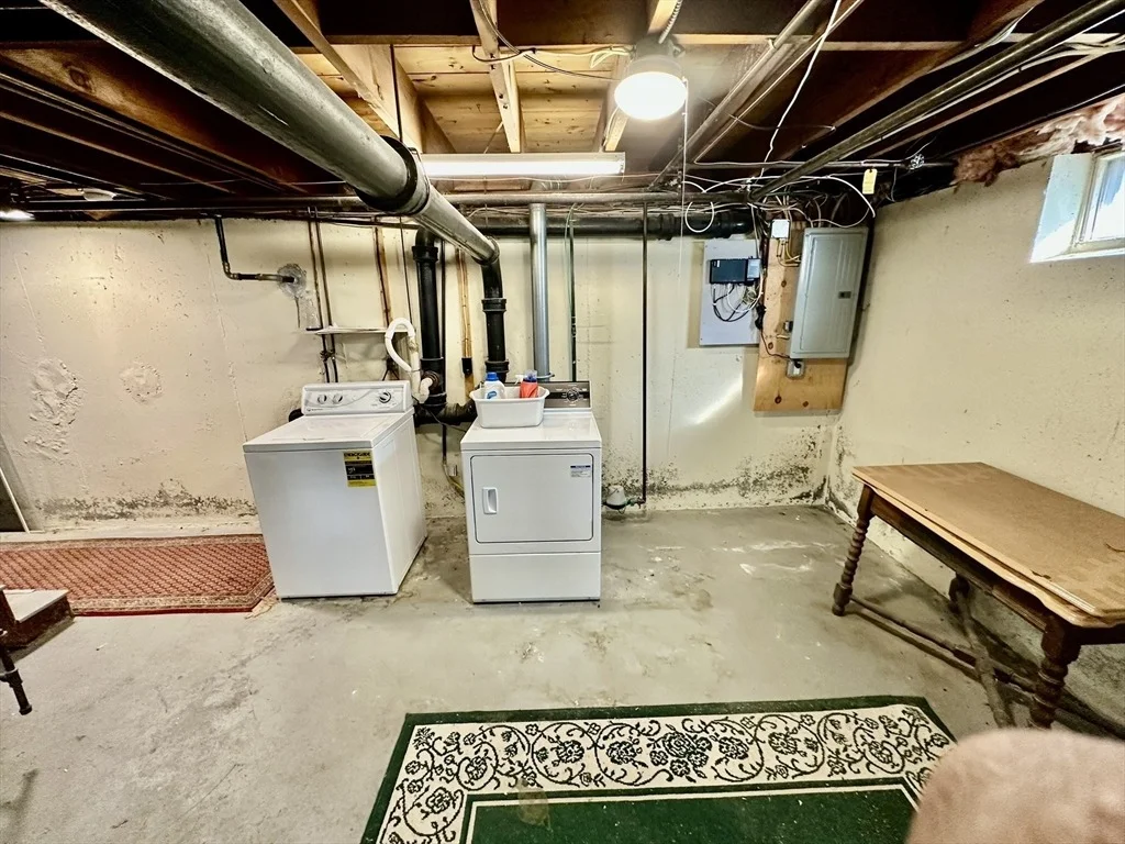 Photo of 18 Cabot Rd