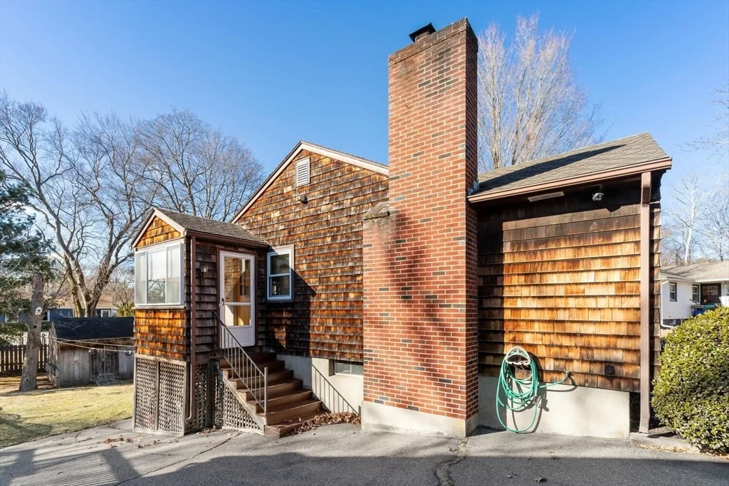 Photo of 14 Meadow Brook Road