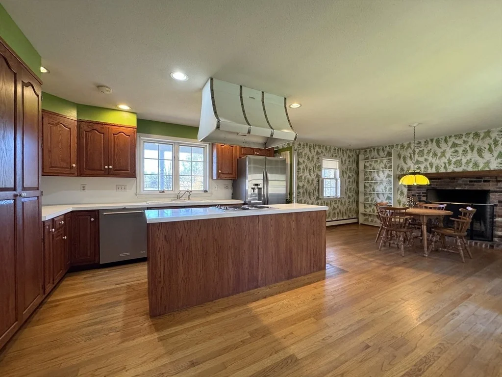Photo of 696 Bernardston Road