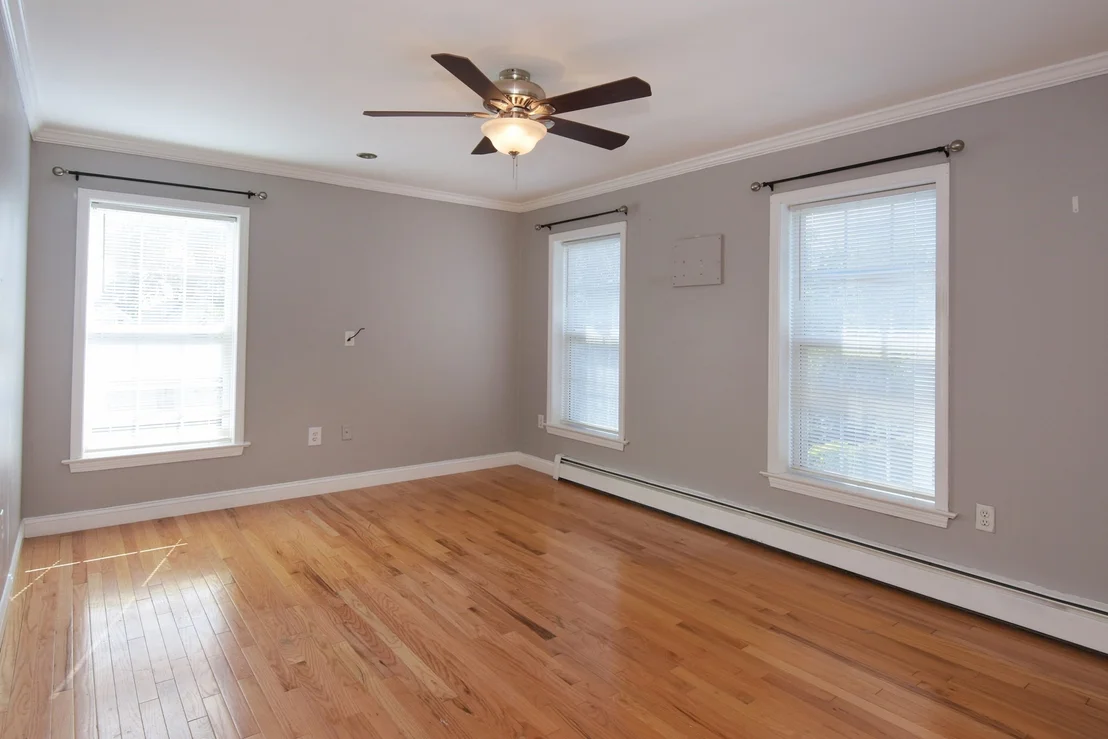 Photo of 5 Liberty St.