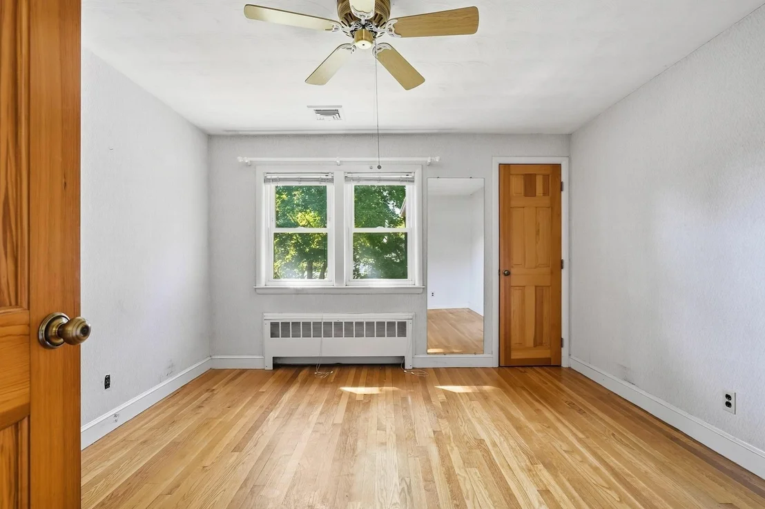 Photo of 119 School Street