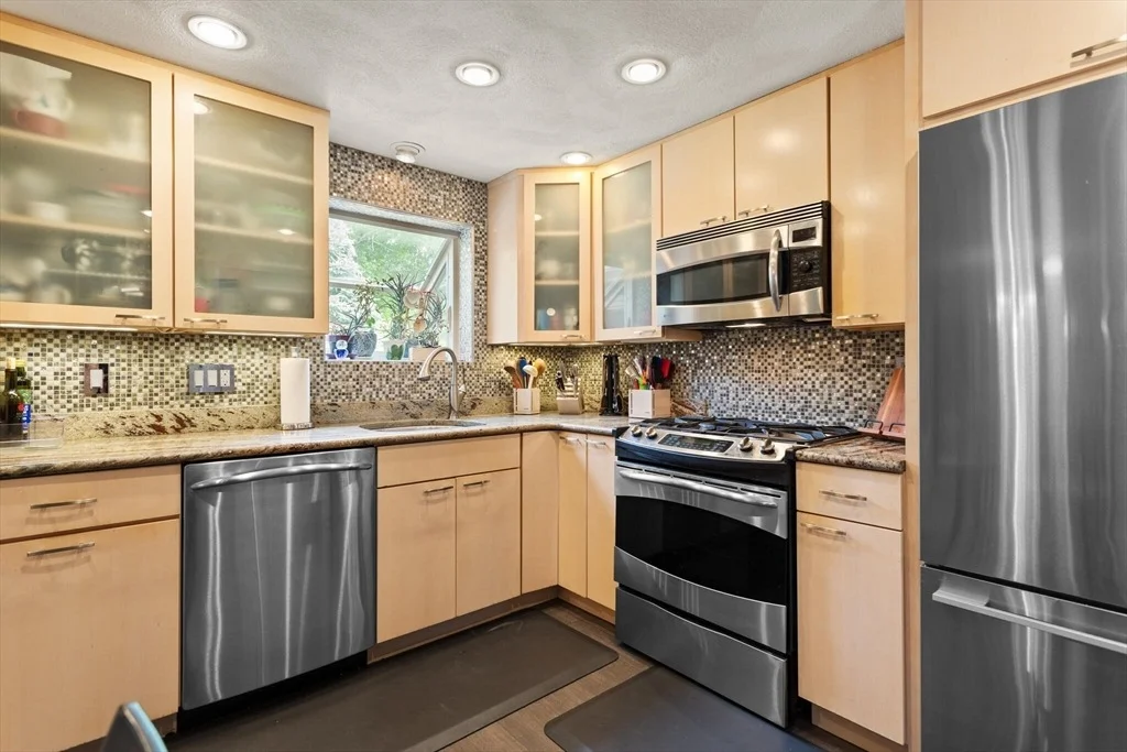 Photo of 10 Katy Cir